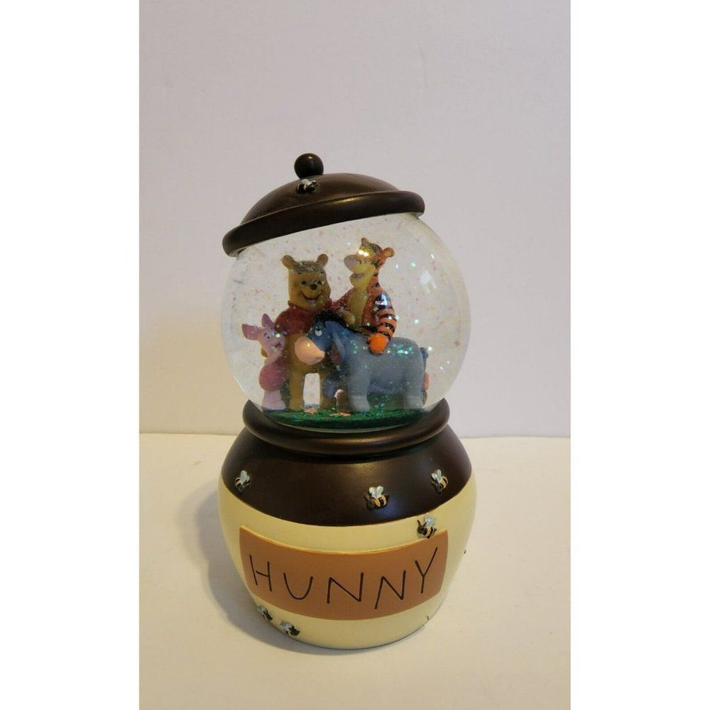 Disney Store - Winnie the Pooh Hunny Snow Globe  IN BOX -
